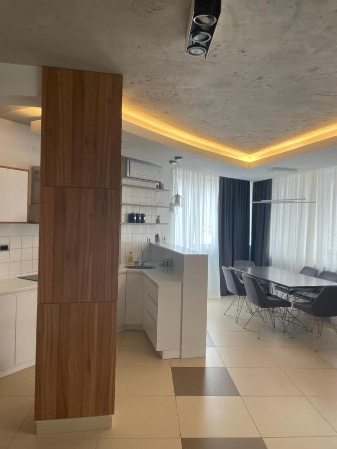 Leo Lux 1 Apartamento Ni Exterior foto